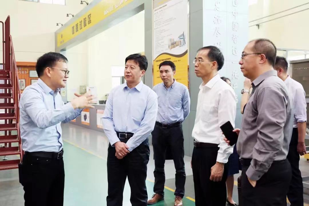 國家發(fā)改委政研室孫濤副主任一行蒞臨達意隆考察調研